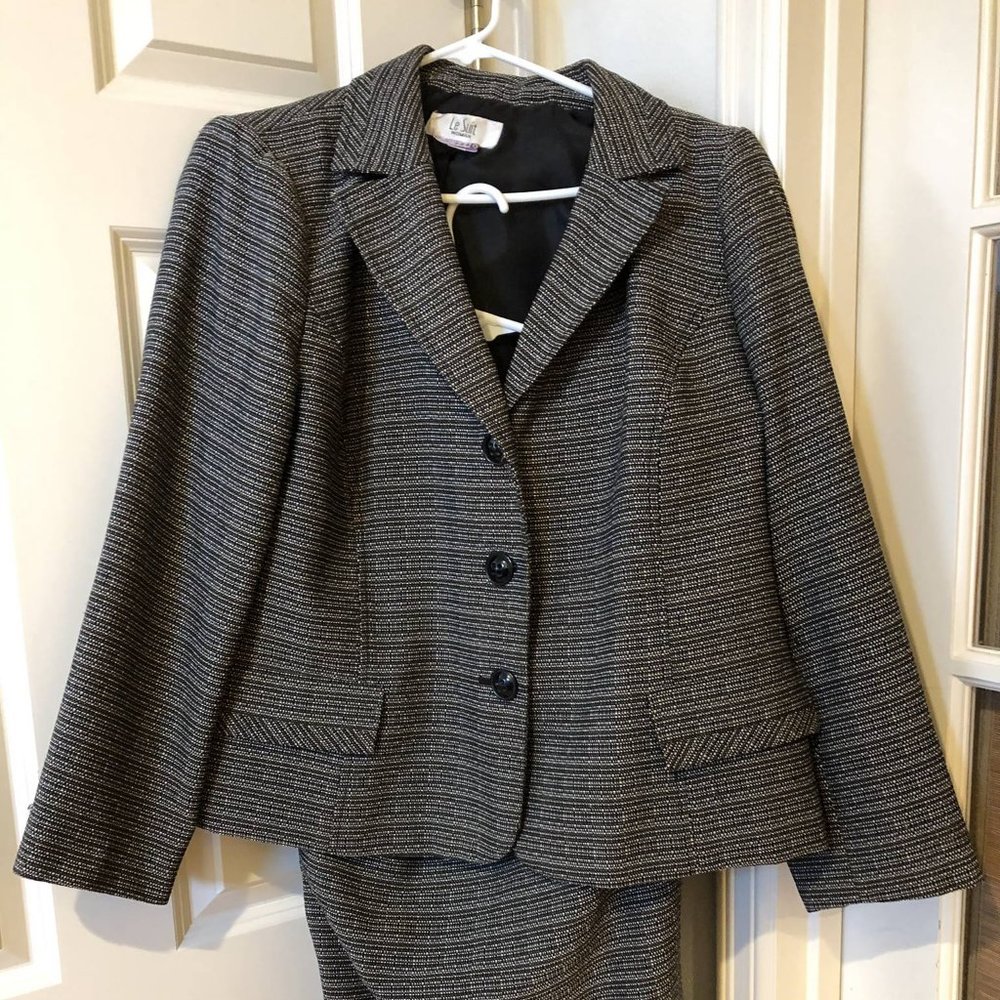 Le Suit Suit Skirt